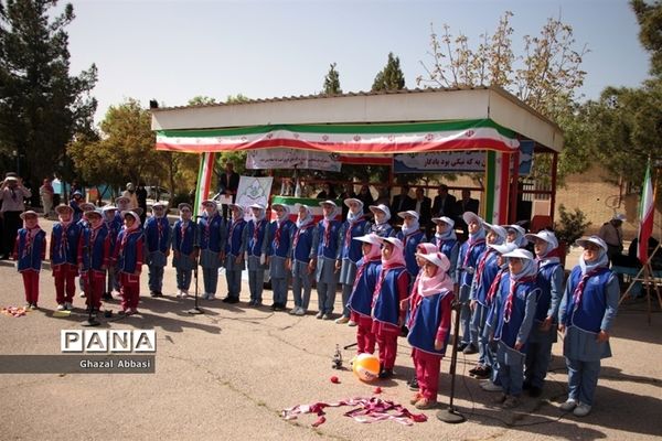 اردوی پایانی تشکیلات پیشتازان دختر ناحیه یک شیراز