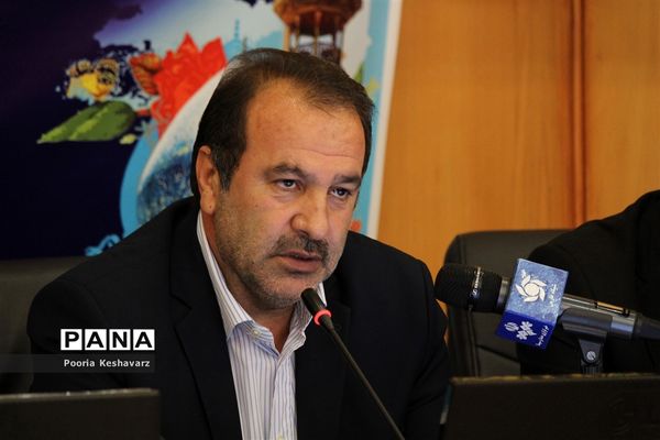 نشست روسای ادارات آموزش و پرورش استان فارس با وزیرآموزش و پرورش
