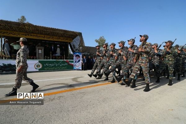 رژه روز ارتش در جزیره کیش