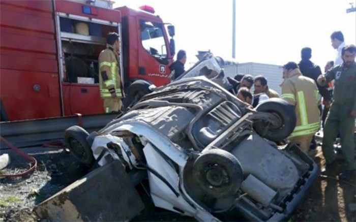 4 کشته براثر تصادف پژو با تریلی در جاده همدان - قزوین