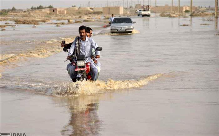 مدارس روستاهای تحت تاثیر سیلاب سیستان فردا تعطیل است