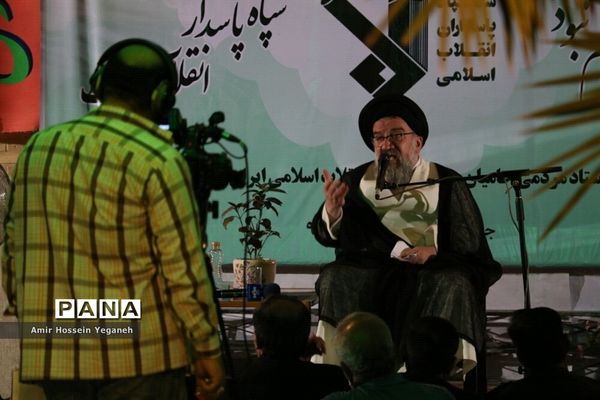 مراسم گرامیداشت سالروز تاسیس سپاه پاسداران انقلاب اسلامی با حضور آیت الله خاتمی در جزیره کیش