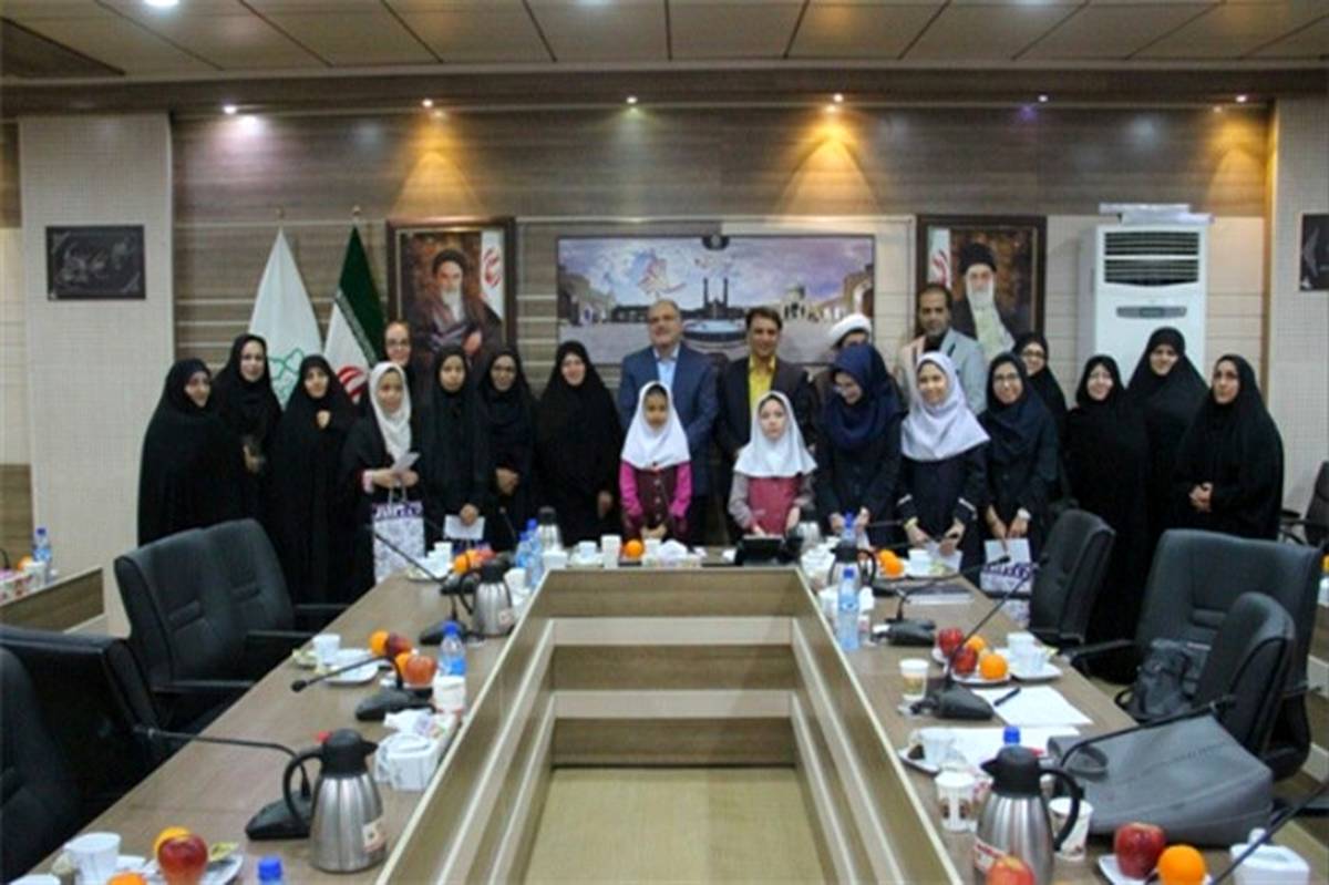 مراسم اختتامیه  آموزش مهارت های فردی، خانوادگی و اجتماعی دانش‌آموزان در منطقه 20 تهران برگزارشد