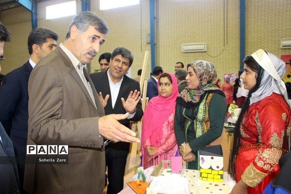 افتتاح نمایشگاه هفته معرفی مشاغل در بوشهر