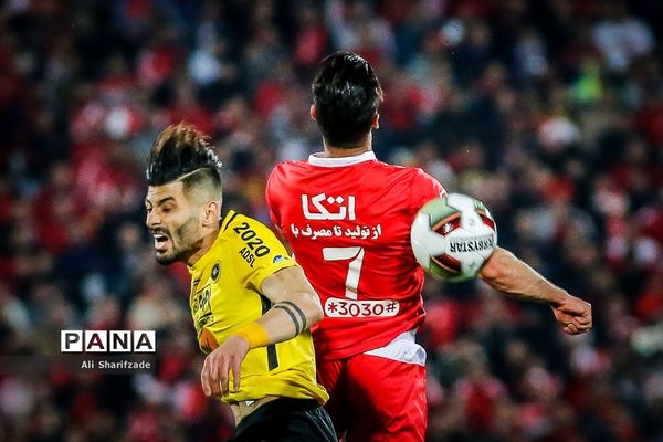 دیدارتیم‌های پرسپولیس و سپاهان
