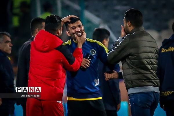 دیدارتیم‌های پرسپولیس و سپاهان