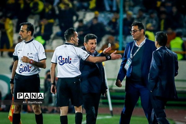 دیدارتیم‌های پرسپولیس و سپاهان