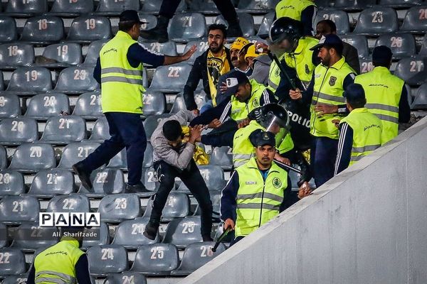 دیدارتیم‌های پرسپولیس و سپاهان