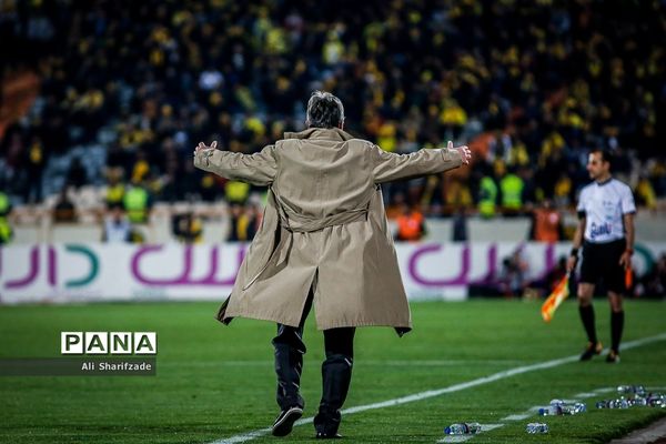 دیدارتیم‌های پرسپولیس و سپاهان