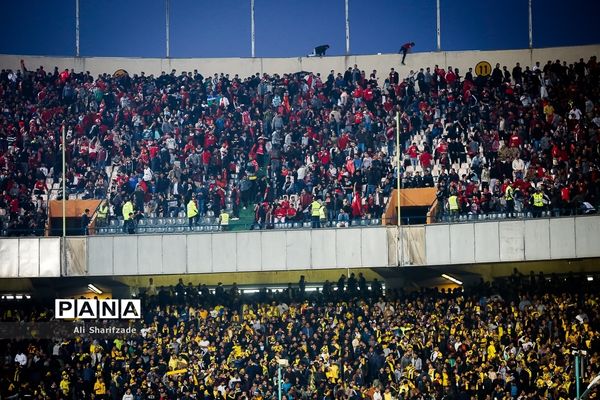 دیدارتیم‌های پرسپولیس و سپاهان