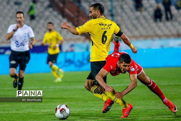 دیدارتیم‌های پرسپولیس و سپاهان