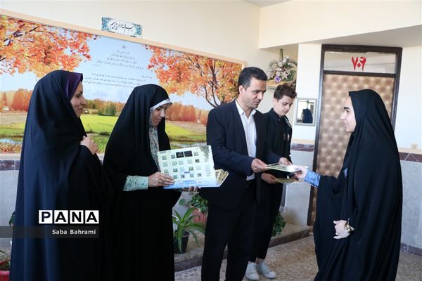 مراسم تقدیر از مجمع شورای دانش آموزی در شهرقدس