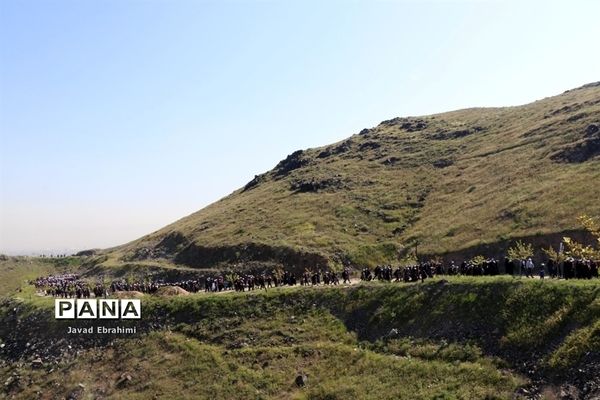 همایش بزرگ کوهپیمایی پیشتازان سازمان دانش‌آموزی خراسان رضوی-1