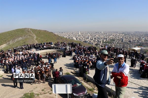 همایش بزرگ کوهپیمایی پیشتازان سازمان دانش‌آموزی خراسان رضوی-1
