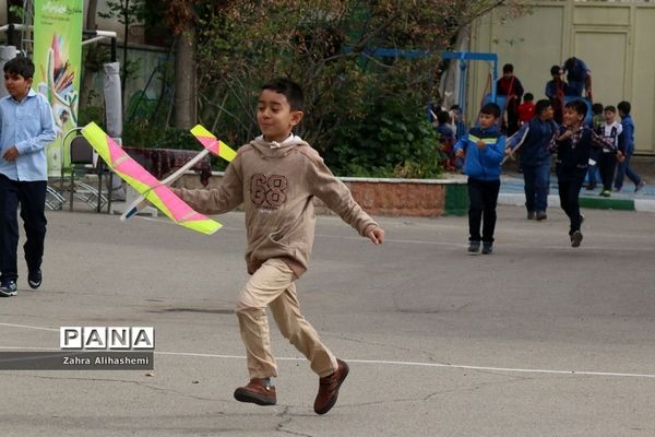 ششمین دوره مسابقات ساخت و پرواز هواپیمای گلایدر به مناسبت یادواره شهدای پرواز