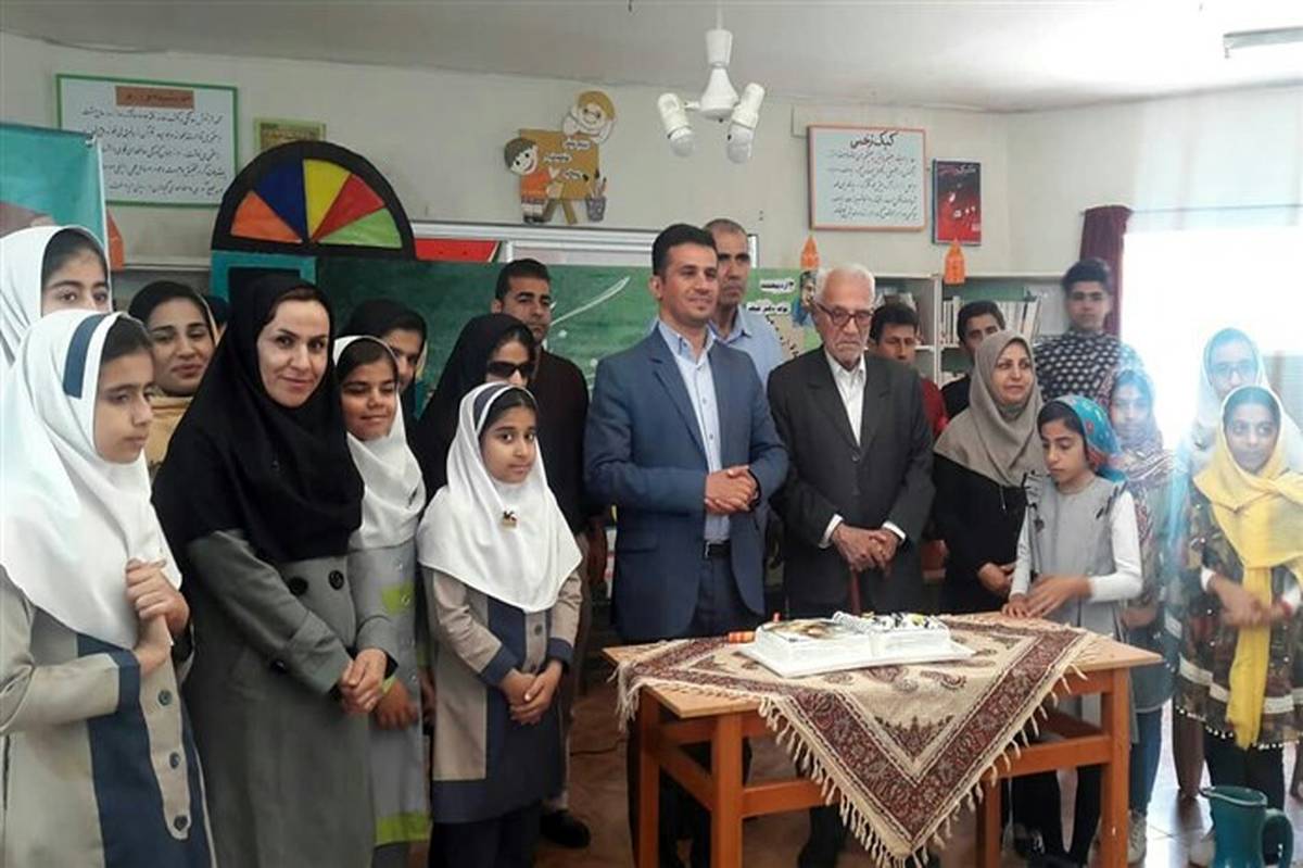 افتتاح پنجمین انجمن ادبی «آینه‌های ناگهان» کانون خوزستان در گتوند