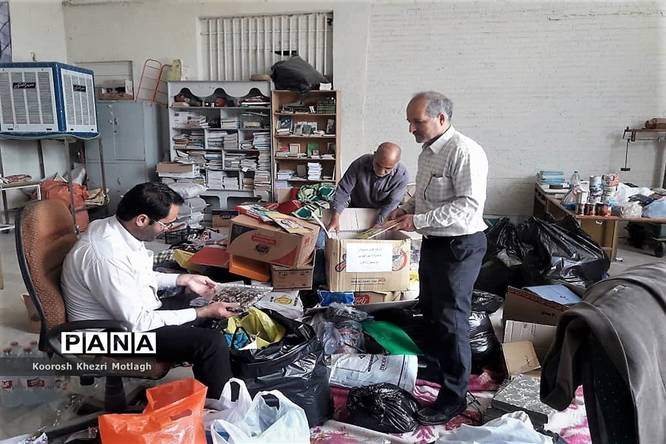سیل مهربانی دانشآموزان و فرهنگیان کازرون برای دانشآموزان سیلزده در کشور