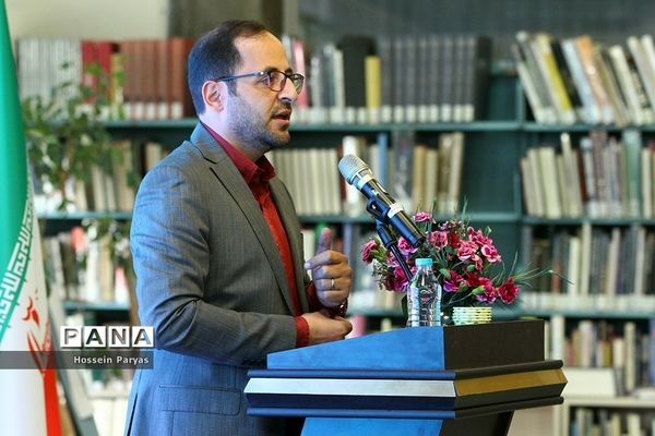 جشن چهل سالگی کتابخانه مرجع کانون پرورش فکری کودکان و نوجوانان