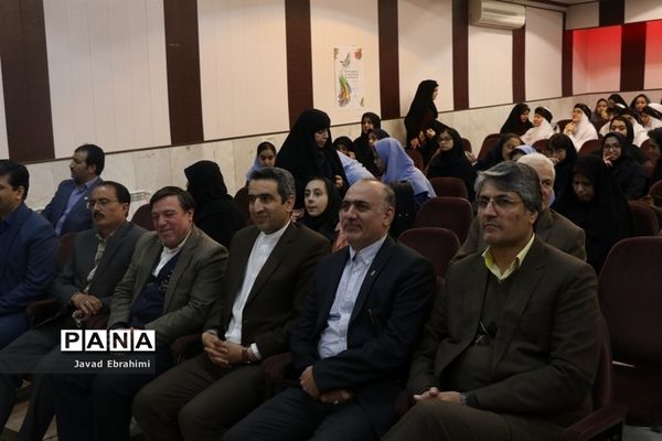 آغاز جشنواره فرهنگی و هنری دانش‌آموزان دختر خراسان رضوی در مشهد