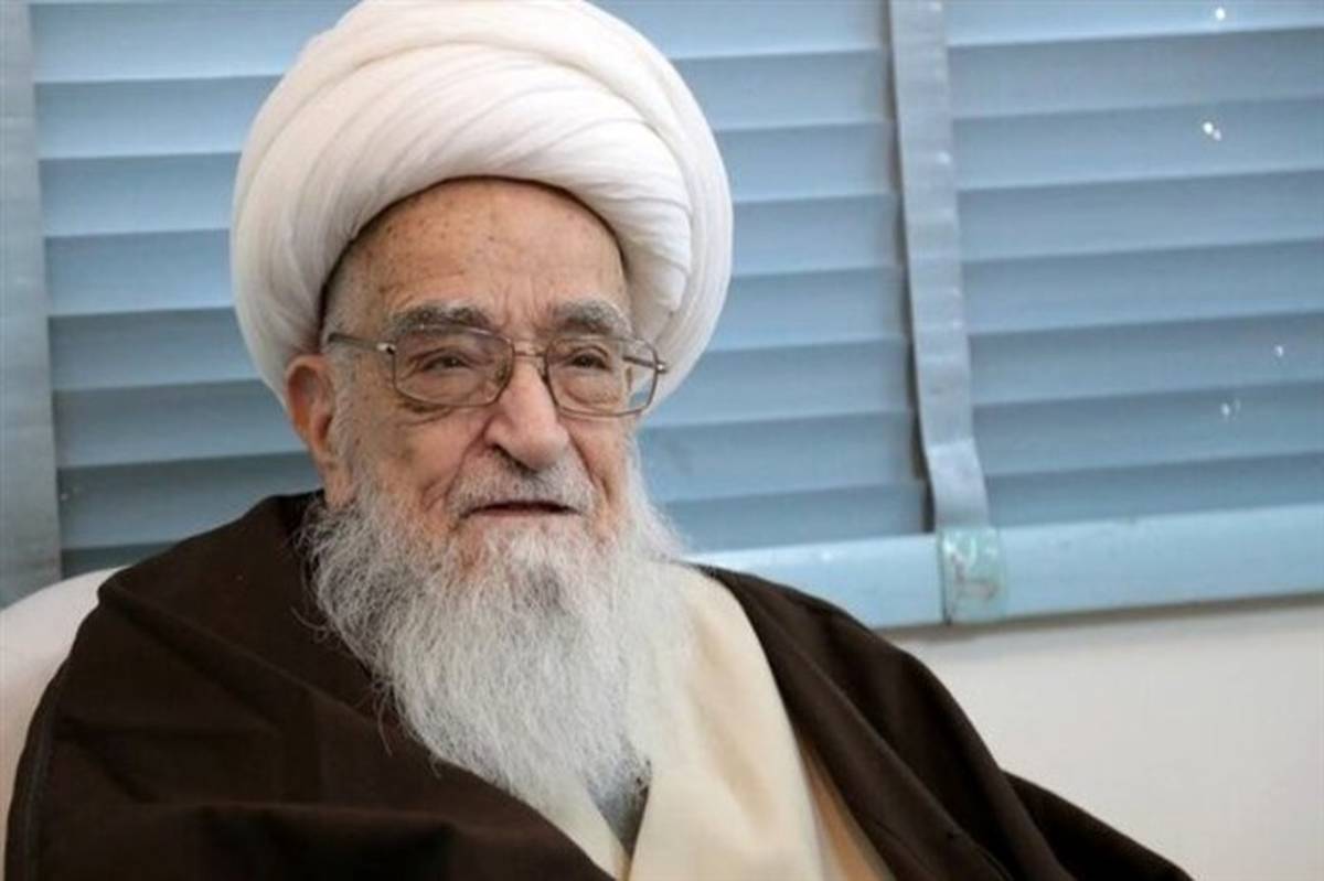 آیت الله صافی گلپایگانی: دستگاه قضا در جلوگیری از اختلاس ها مقتدر باشد