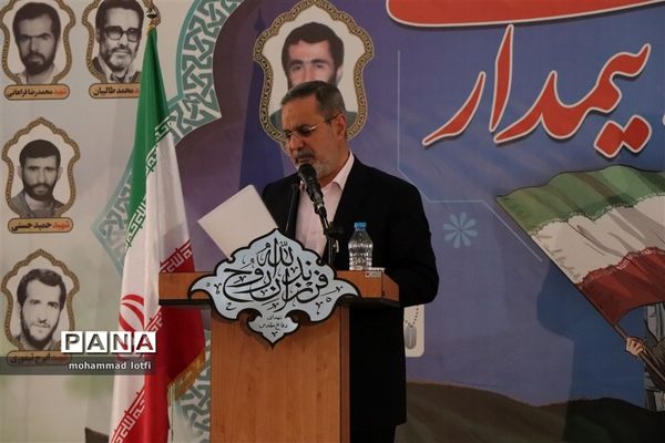 یادواره شهدای فرهنگی استان همدان با حضور وزیر آموزش و پرورش