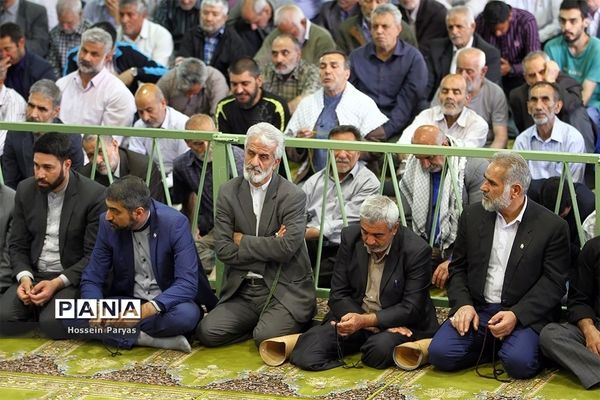 نماز جمعه تهران با سخنرانی پیش‌ از خطبه وزیر آموزش و پرورش