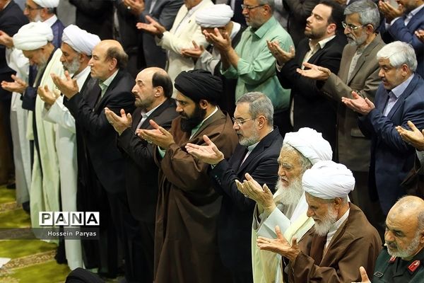 نماز جمعه تهران با سخنرانی پیش‌ از خطبه وزیر آموزش و پرورش