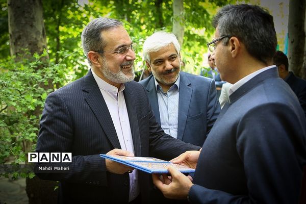 دیدار وزیر آموزش و پرورش با جمعی از معلمان برگزیده کشور