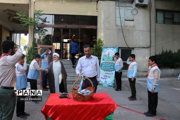 مراسم سپاس معلم در اداره کل آموزش و پرورش خراسان رضوی