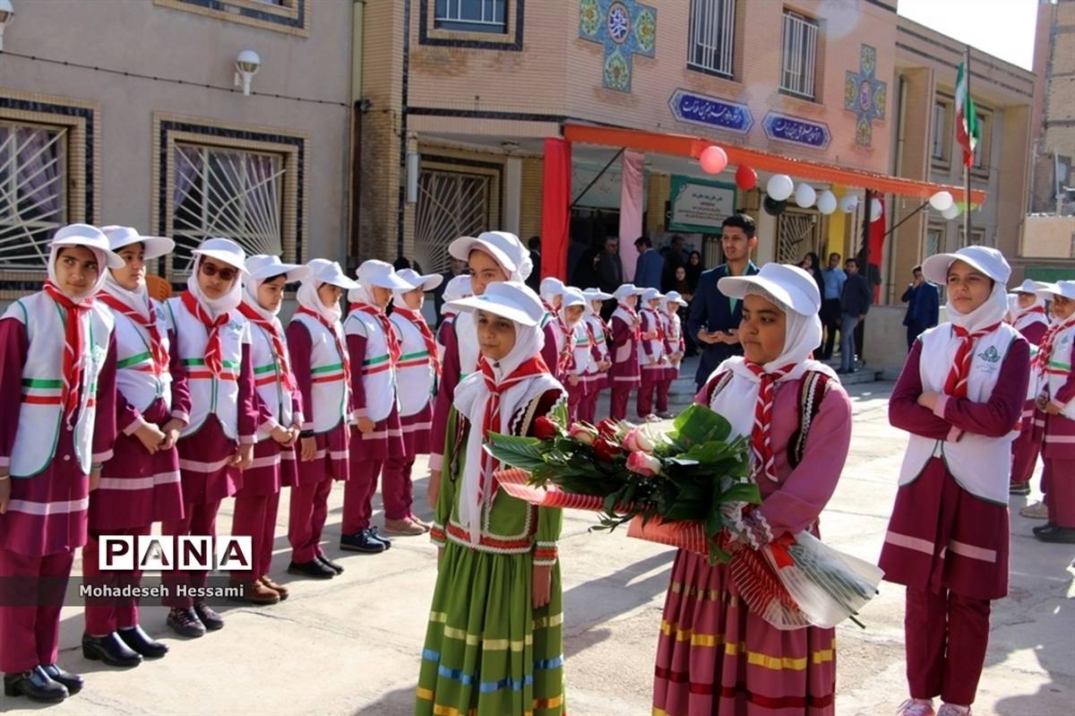 جشن سپاس معلم دردبستان شاهد دختران