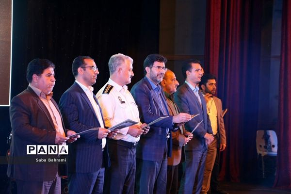 مراسم تجلیل از معلمان در شهرقدس
