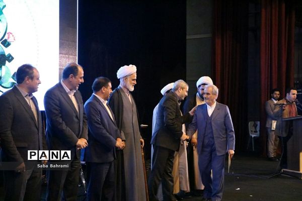 مراسم تجلیل از معلمان در شهرقدس