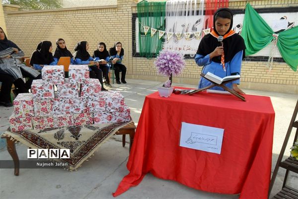 برگزاری مراسم  تجلیل از مقام معلم درمدارس زرین دشت