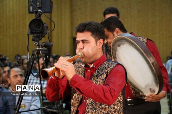 مراسم بزرگداشت روز کارگر در شهرک آب