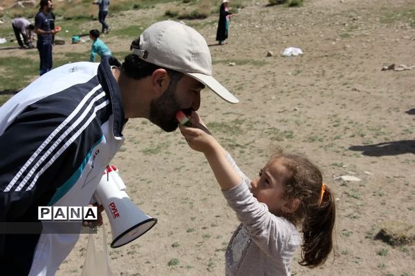 اردوی پدر دختری دبستان عروج اندیشه یزد