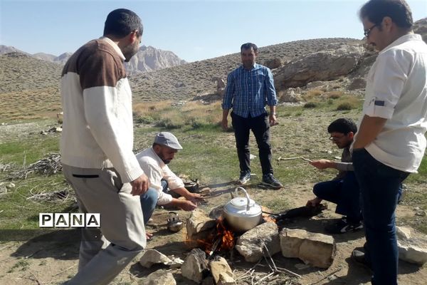 اردوی پدر دختری دبستان عروج اندیشه یزد