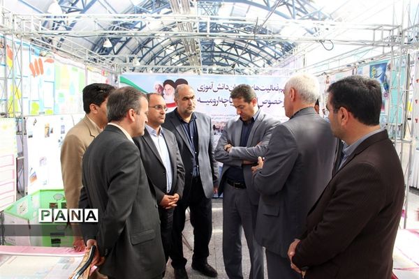 نمایشگاه دستاوردها و فعالیت‌های فرهنگی و اجتماعی طرح احیای دریاچه ارومیه