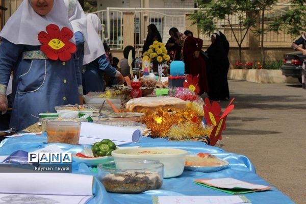 جشنواره سفیران سلامت در دبستان بعثت سمنان