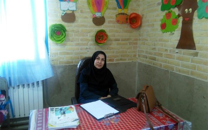 معلم نمونه آذربایجان شرقی : هیچ حسی لذت بخش‌تر از این که در کنار دانش آموزان پاک و معصوم باشی وجود ندارد