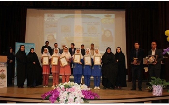 درخشش دانش آموزان سلطانیه ای در هشتمین جشنواره استانی جابر بن حیان