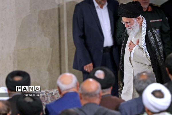 دیدار مسئولان نظام با مقام معظم رهبری
