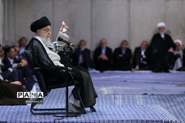دیدار مسئولان نظام با مقام معظم رهبری