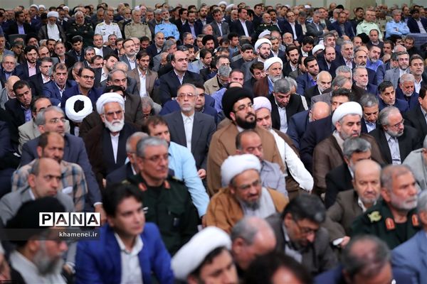 دیدار مسئولان نظام با مقام معظم رهبری
