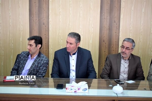 اعزام کاروان کمک‌های آموزش و پرورش آذربایجان شرقی به مناطق سیل زده خوزستان