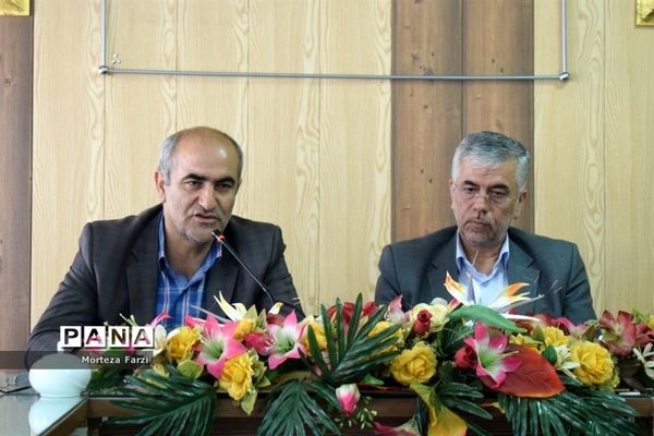 اعزام کاروان کمک‌های آموزش و پرورش آذربایجان شرقی به مناطق سیل زده خوزستان