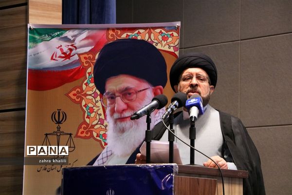 آیین تکریم و معارفه روسای دادگستری فارس