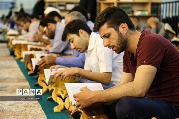 مراسم ترتیل خوانی عمومی قرآن  در حرم حضرت فاطمه معصومه (س)