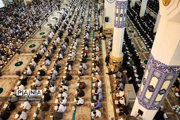 مراسم ترتیل خوانی عمومی قرآن  در حرم حضرت فاطمه معصومه (س)