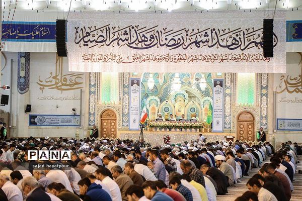 مراسم ترتیل خوانی عمومی قرآن  در حرم حضرت فاطمه معصومه (س)