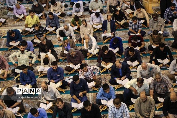 مراسم ترتیل خوانی عمومی قرآن  در حرم حضرت فاطمه معصومه (س)